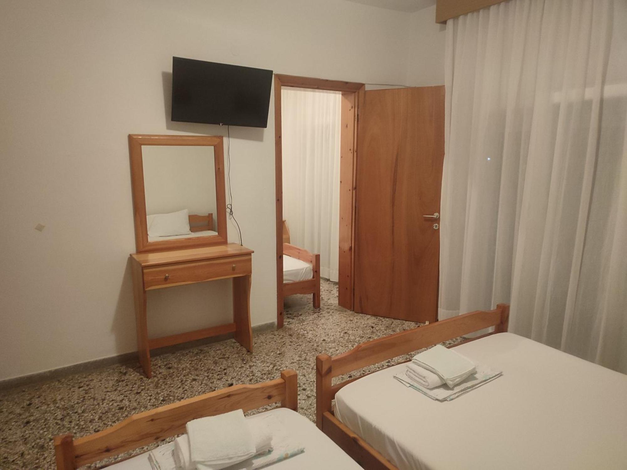 Michalos Apartments Paralia Skotinas Exterior foto